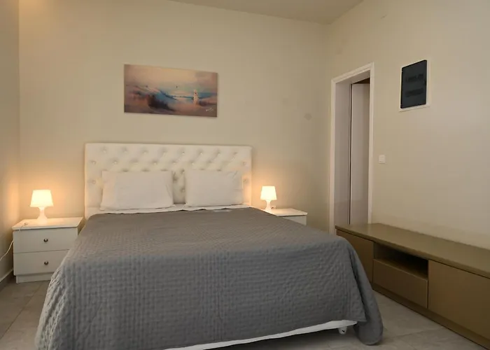 Eleni's Apartamento *